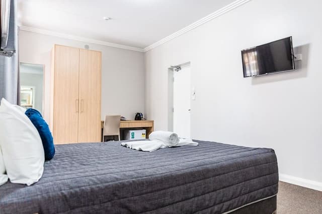 Double Room, 1 Queen Bed, Ensuite