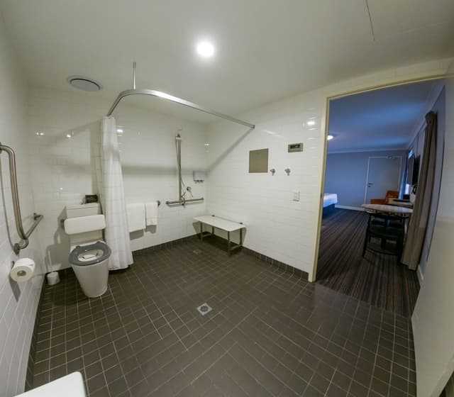Accessible King Room