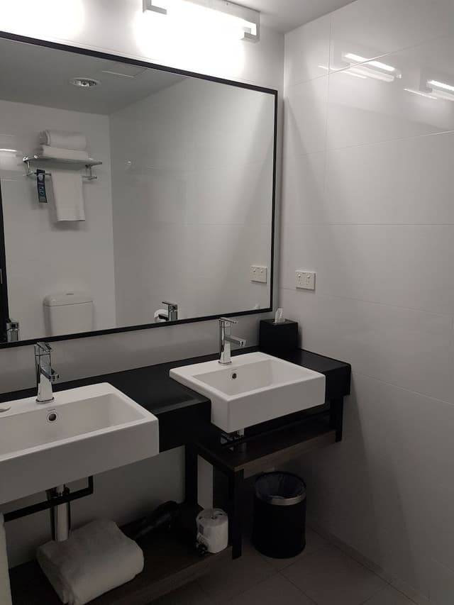 Standard Room, Multiple Beds (Family)