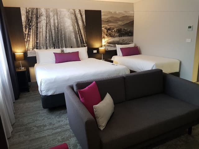 Standard Room, Multiple Beds (Family)