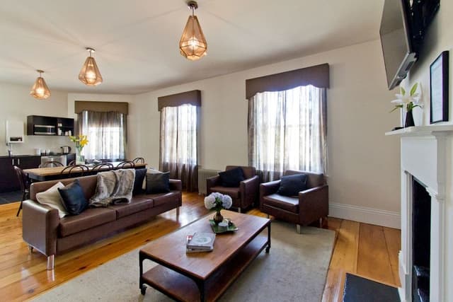 Single Room, Shared Bathroom
