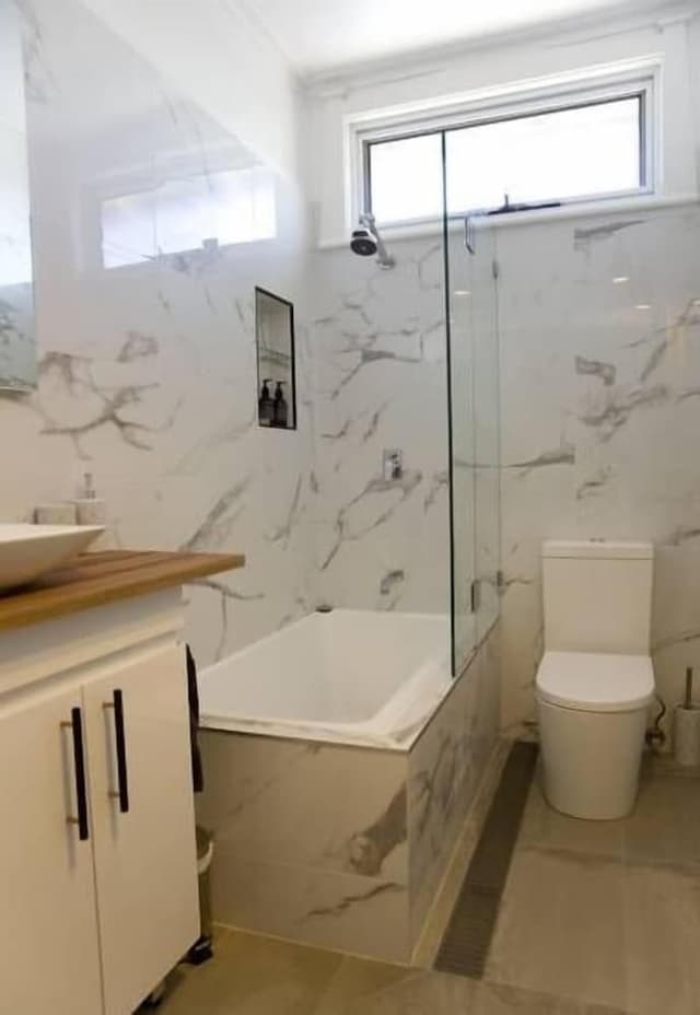 House, 2 Bedrooms