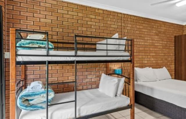 Economy Room (Sleeps 4)