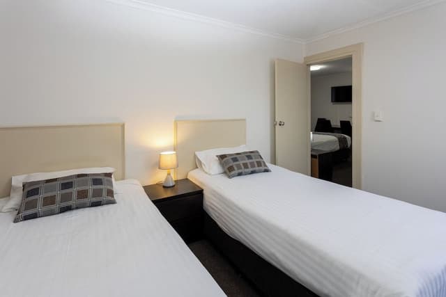 Family Room, 2 Bedrooms