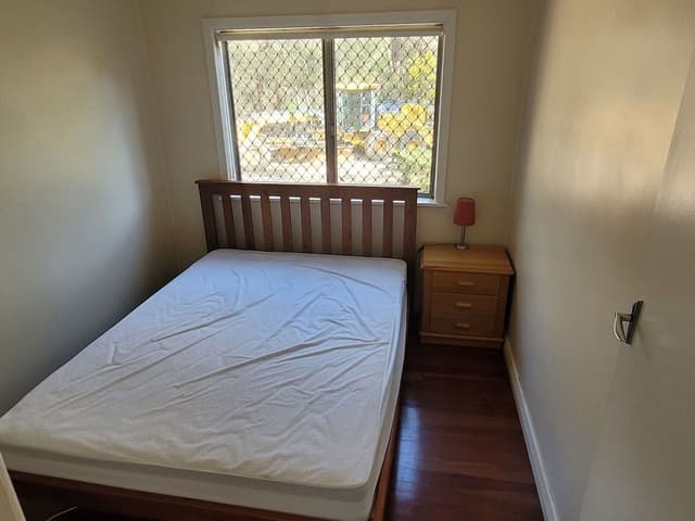 House, 2 Bedrooms