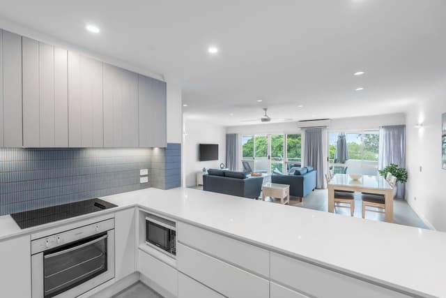 2 Bedroom River View Apartment