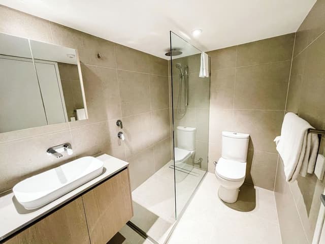 2 Bedroom River View Apartment