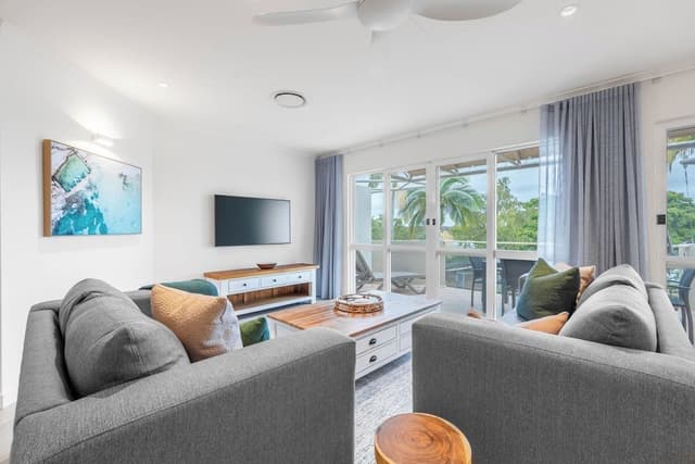 2 Bedroom River View Apartment