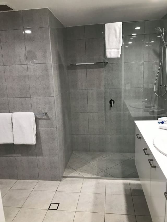 2 Bedroom River View Apartment