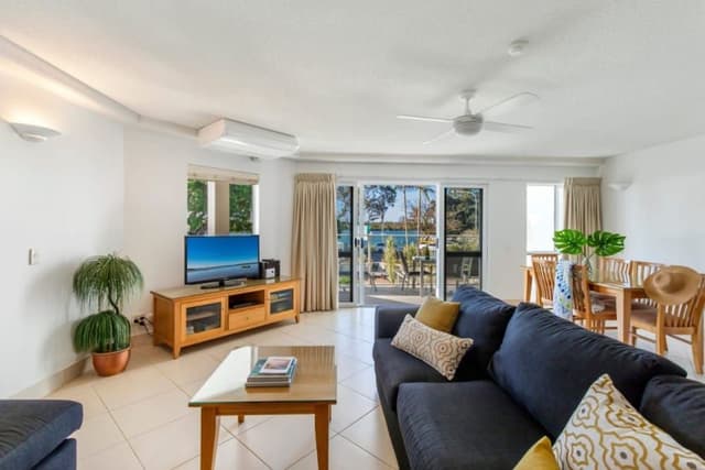 2 Bedroom River View Apartment