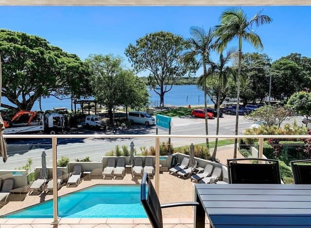 2 Bedroom River View Apartment