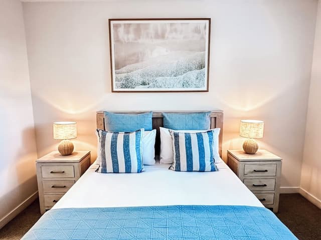 2 Bedroom River View Apartment