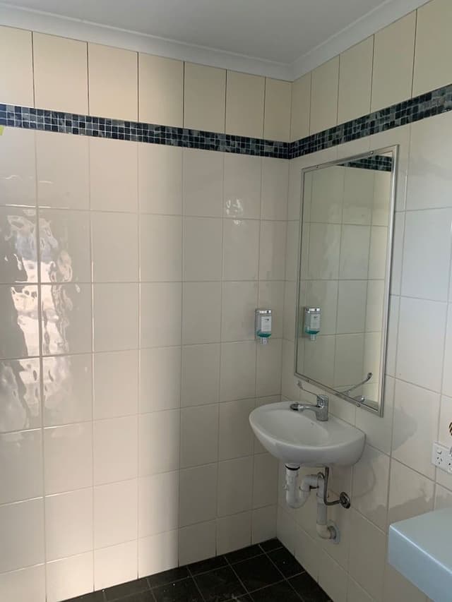 Standard Room, Non Smoking (Wheelchair Friendly Unit)