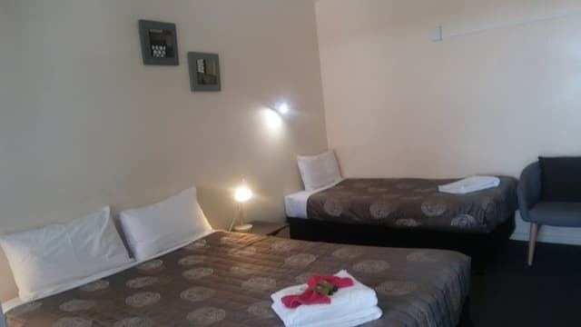 Standard Room, Non Smoking (Twin Share)