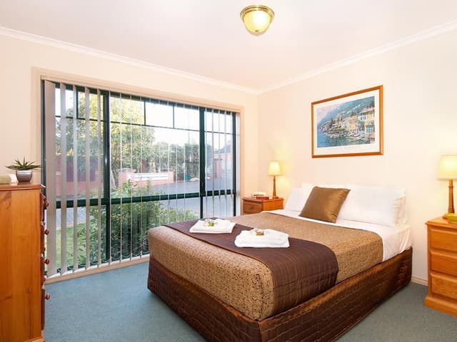 2 Bedroom