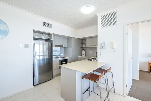 2 Bedroom Ocean View Apartment (Level 4)
