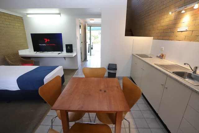 Family 2Bd Studio (No Pets)