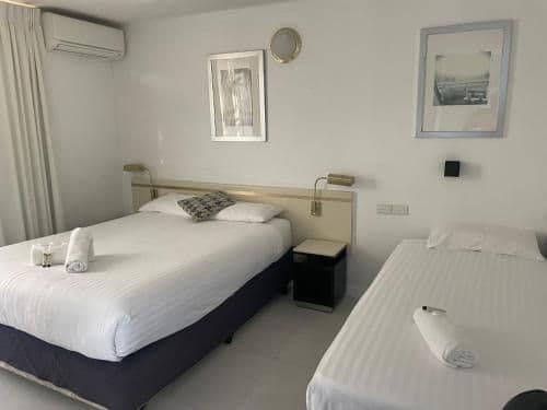 Standard Queen Room