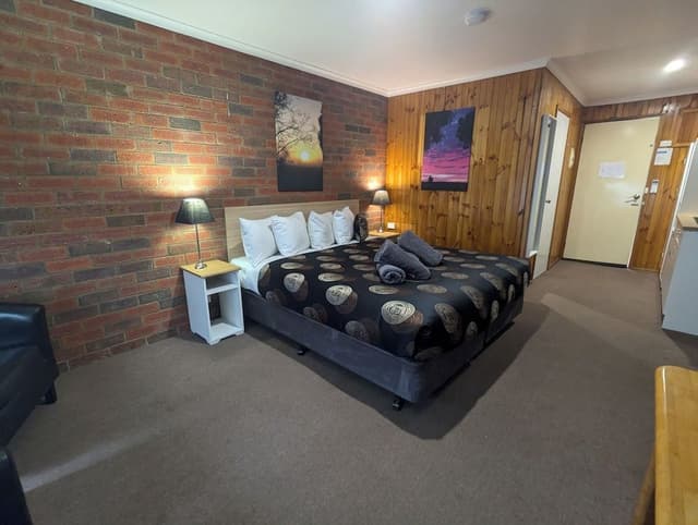Superior Room, 1 King Bed