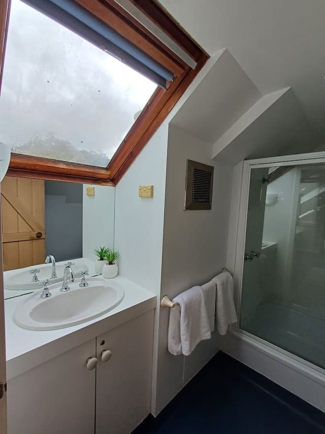 Deluxe Loft, 1 King Bed