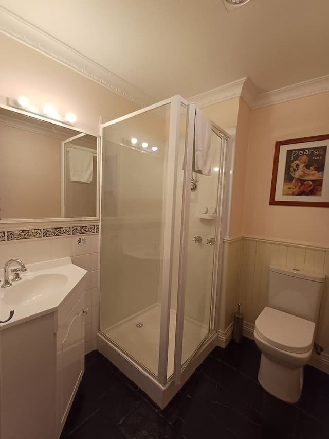 Premium Twin Room