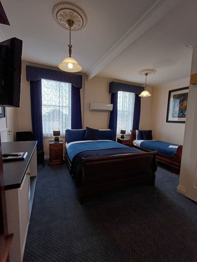 Premium Twin Room
