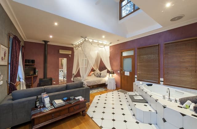 Deluxe Studio, Non Smoking, Kitchen (Savannahs Cottage)