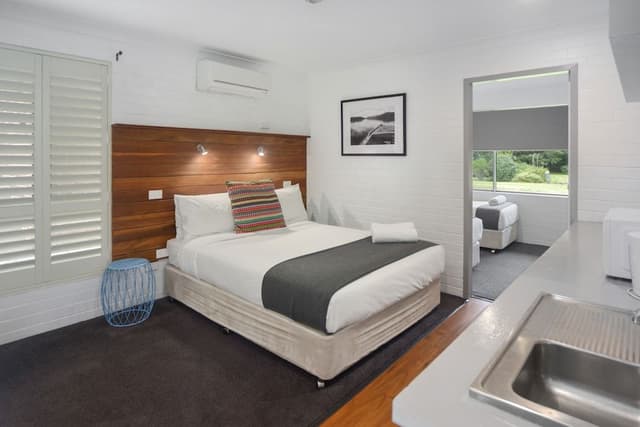 Two Bedroom Family Suite (4 People)