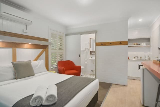 Two Bedroom Family Suite (4 People)