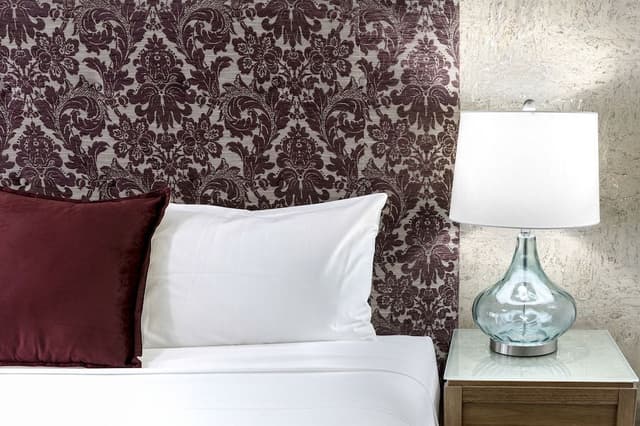 Deluxe King Room, Free Wi-Fi & Parking