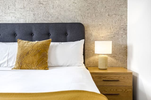 Deluxe Family Room, Free Wi-Fi & Parking