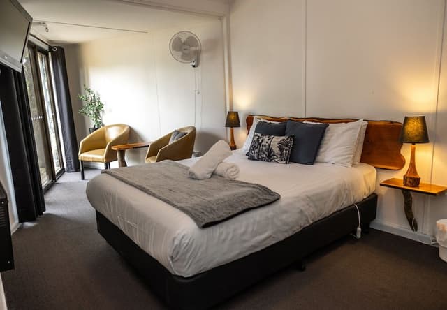 Panoramic Double Room, Lakeside