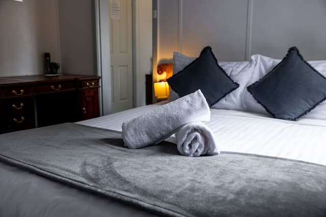Panoramic Double Room, Lakeside