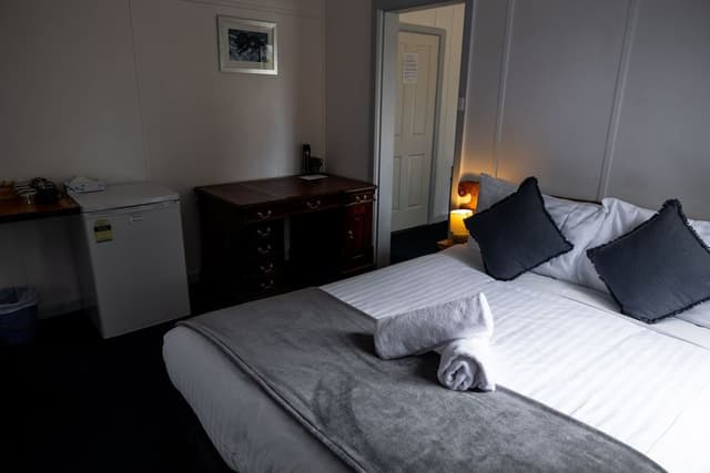 Panoramic Double Room, Lakeside