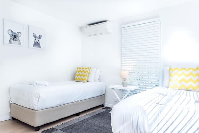 House, 5 Bedrooms, Non Smoking, Park View