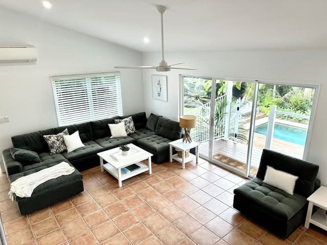 House, 5 Bedrooms, Non Smoking, Park View