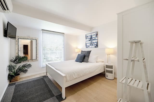 House, 5 Bedrooms, Non Smoking, Park View