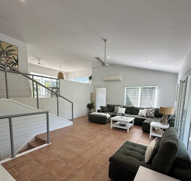 House, 5 Bedrooms, Non Smoking, Park View