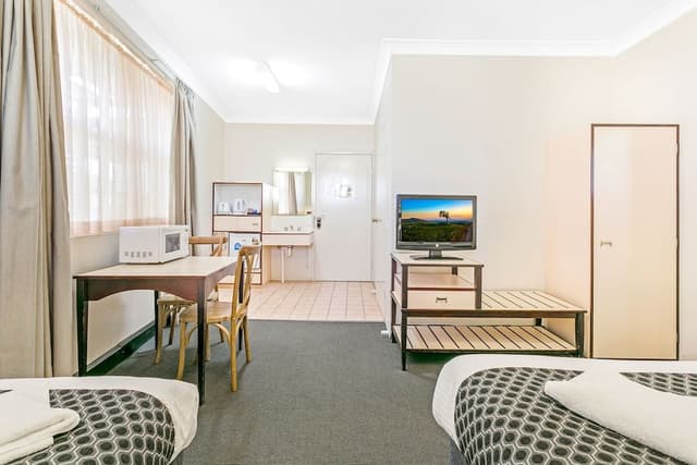 Room, Multiple Beds, Accessible, Non Smoking