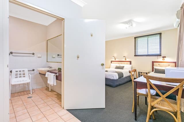 Room, Multiple Beds, Accessible, Non Smoking