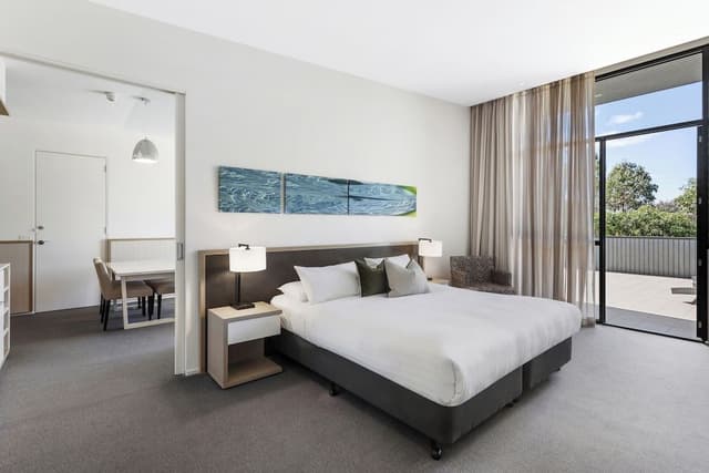 Flinders Suite