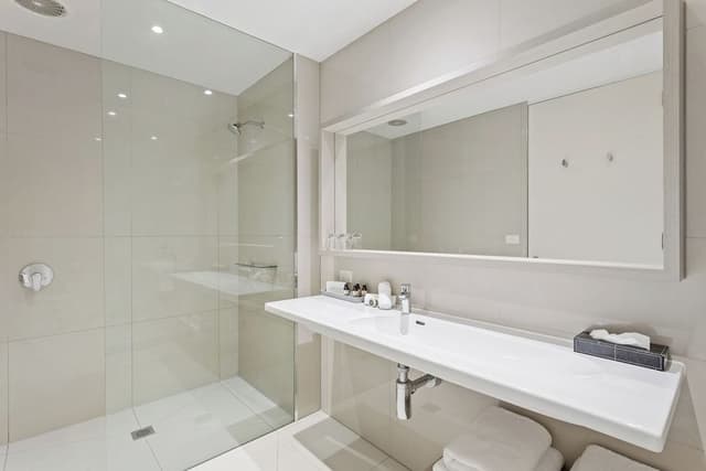 Bauer Room