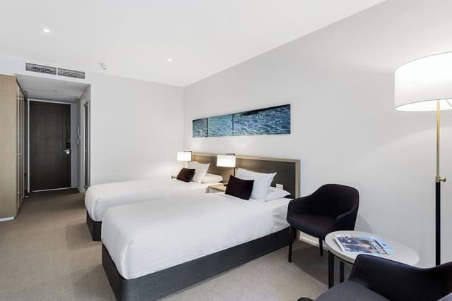 Bauer Room