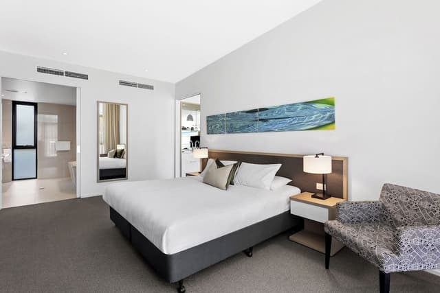 Flinders Suite