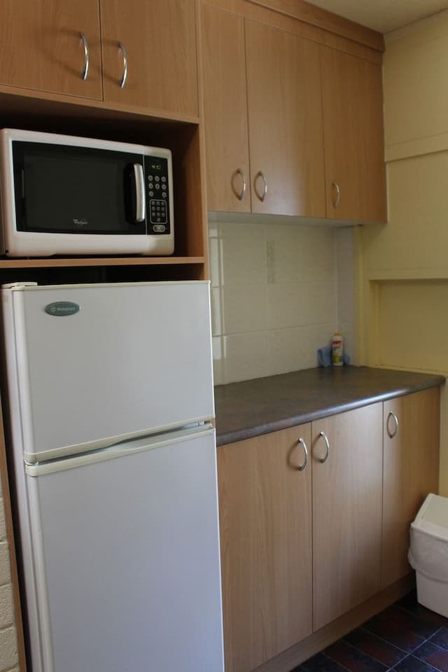 Family Room, Non Smoking, Refrigerator