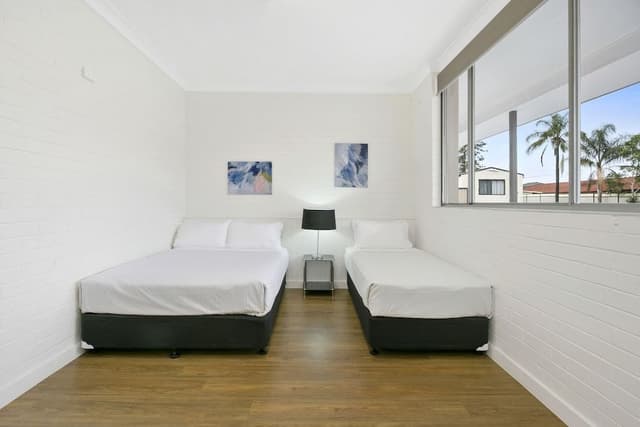 Motel Double Single Room