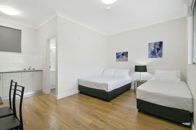 Motel Double Single Room