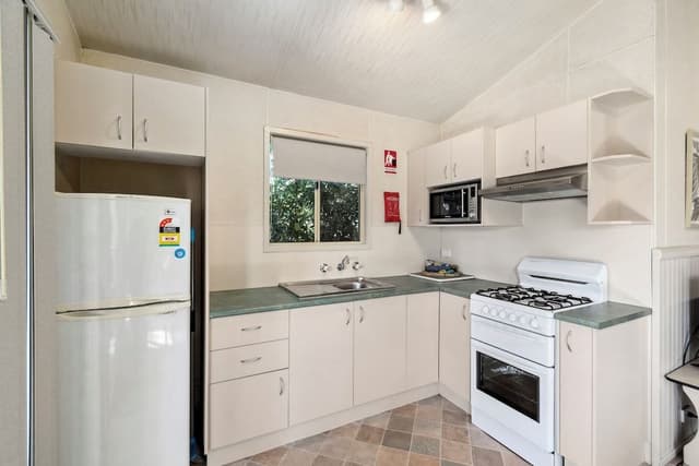 Standard 2 Bedroom Cabin - Pet Friendly