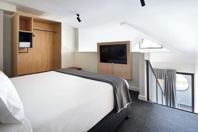 Loft Suite