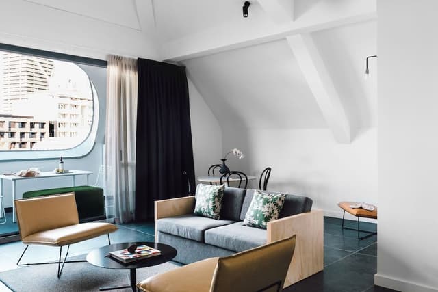 Penthouse Suite